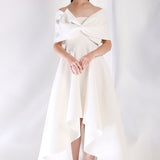 Kamiya Jani in Imperial + Bow Wrap